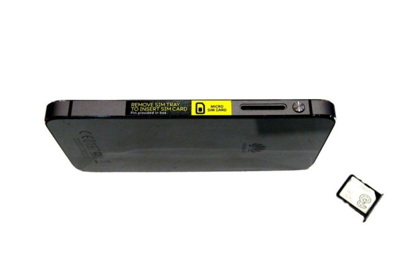 Huawei E5878s-32 4G LTE FDD 150Mbps WiFi Mobile Hotspot